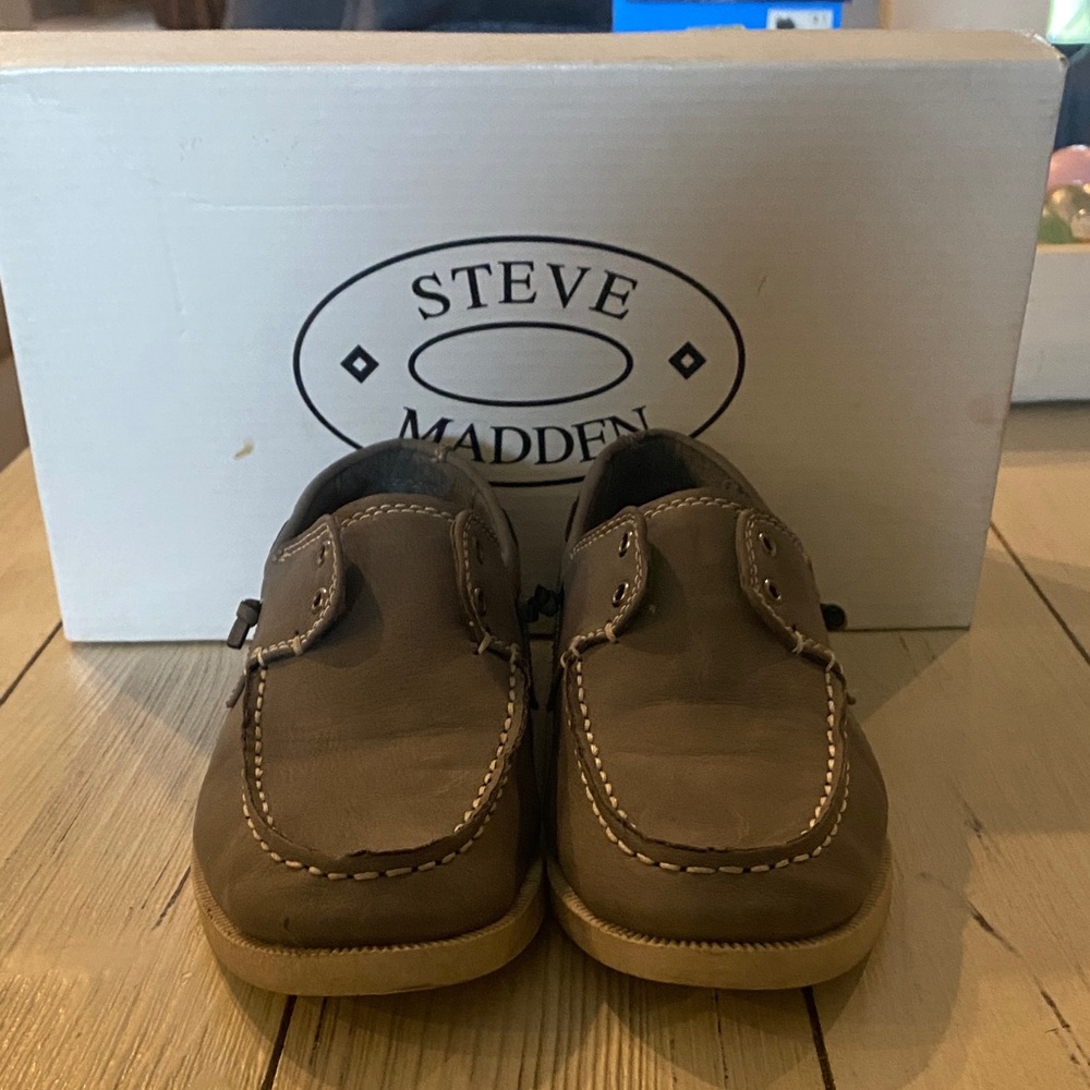 Steve Madden Brown Leather Slip-On Moccasin Loafers